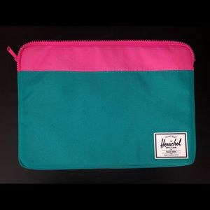Herschel Supply Co. Laptop Sleeve Case